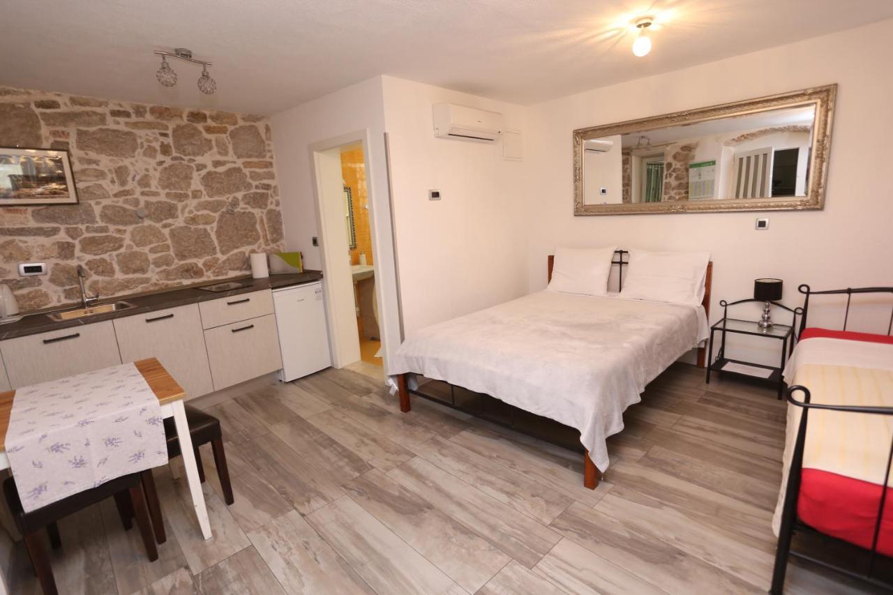 Apartments Nikolla 스플리트 외부 사진